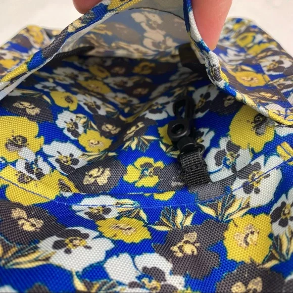 Kavu Keeper Crossbody Purse Floral Canvas Adjustable Blue Green White Hiking - Picture 3 of 8